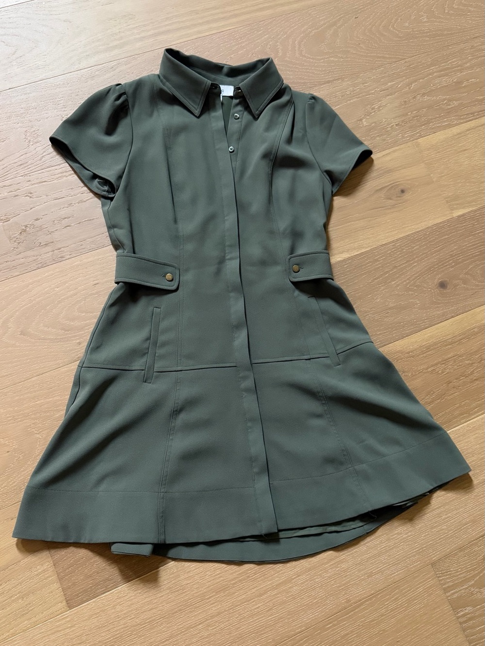 CeCe Olive Short Sleeve Shirt Dress